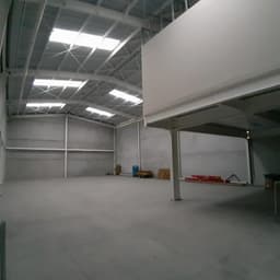 Ofibodega en renta entrada San José Pinula Guatemala