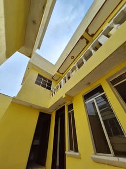 En Venta de casa grande en Xela Quetzaltenango