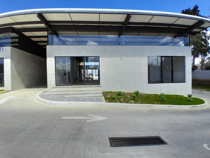 Renta de Local Comercial en el Km 17.4 — foto 4