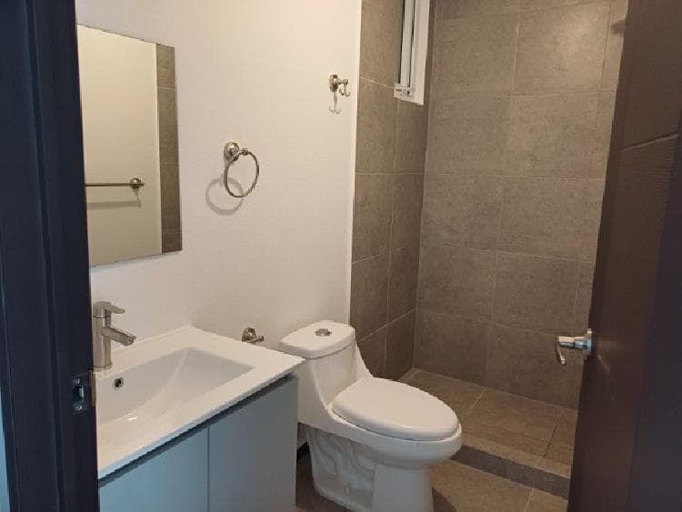 APARTAMENTO EN RENTA EN ZONA 11 — foto 5