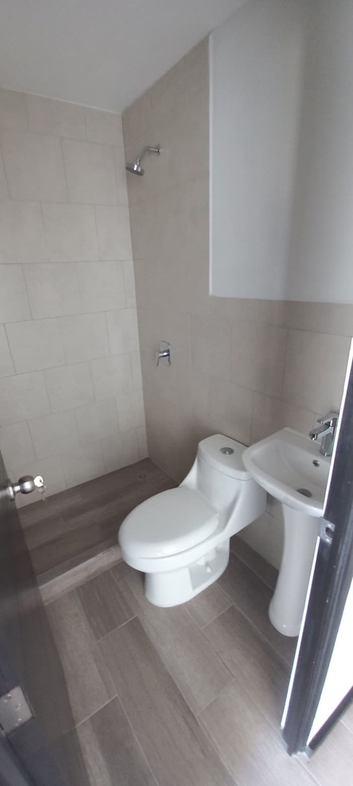 Vendo apartamento en zona 12 — foto 8