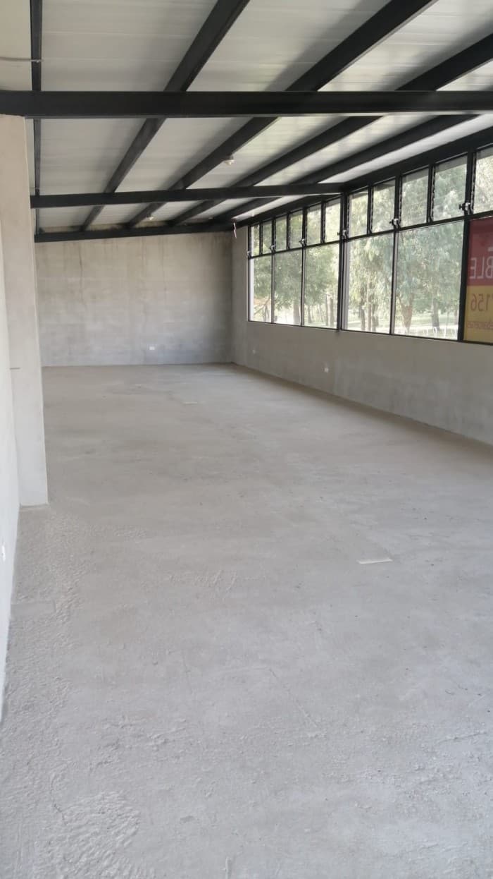 LOCAL COMERCIAL EN PARADOR DE BARCENAS! — foto 3