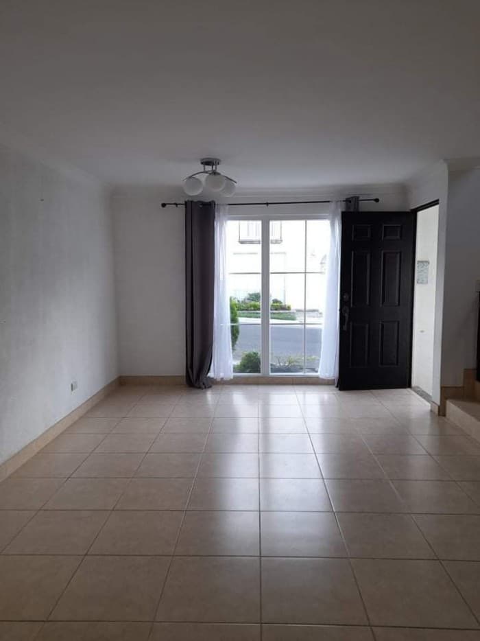 VENDO CASA EN CONDOMINIO PRADOS DE SAN CRISTOBAL — foto 3