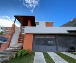 Casa en Venta en Acacias de Cayala de Zona 16 Cayala