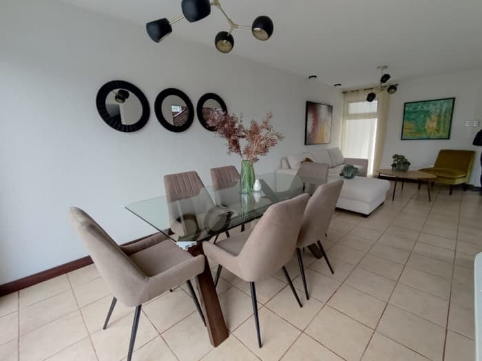 CASA #VENTA EN ALTOS DE VILLAGE, FRAIJANES — foto 4
