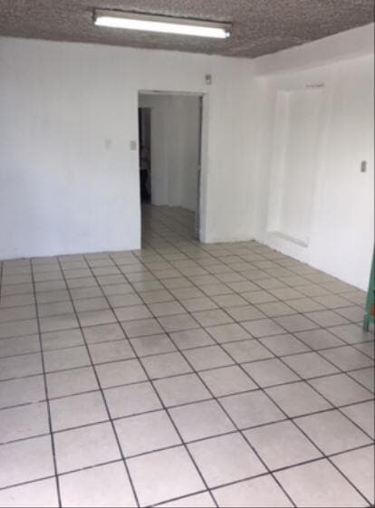 LOCAL EN RENTA EN LA PALMITA ZONA 5 — foto 4