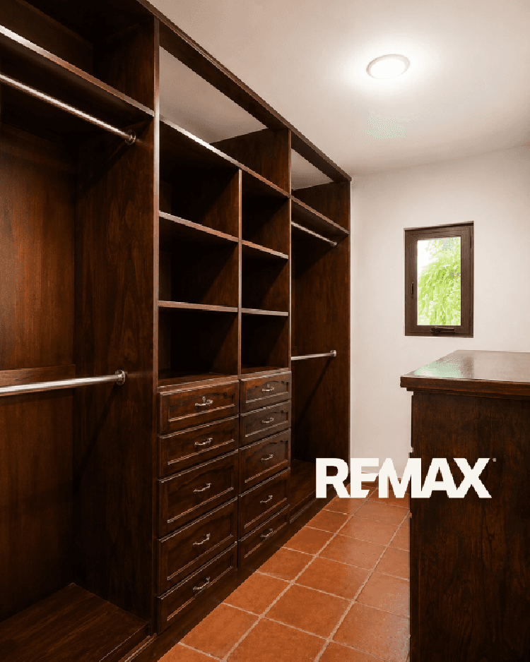 CASA ESTILO COLONIAL EN VENTA — foto 11