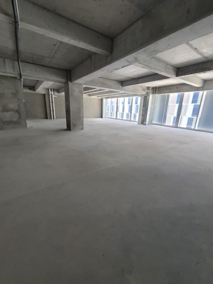 Oficinas en RENTA, zona 10 Edificio Premium — foto 1