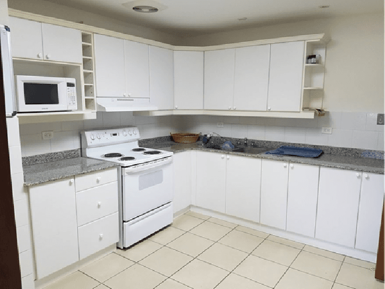 APARTAMENTO EN RENTA, ZONA 10 — foto 4
