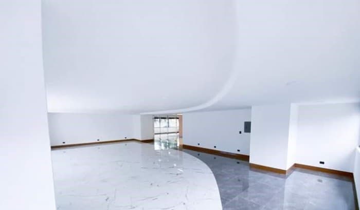 Clínica en Venta en Zona 10 — foto 8