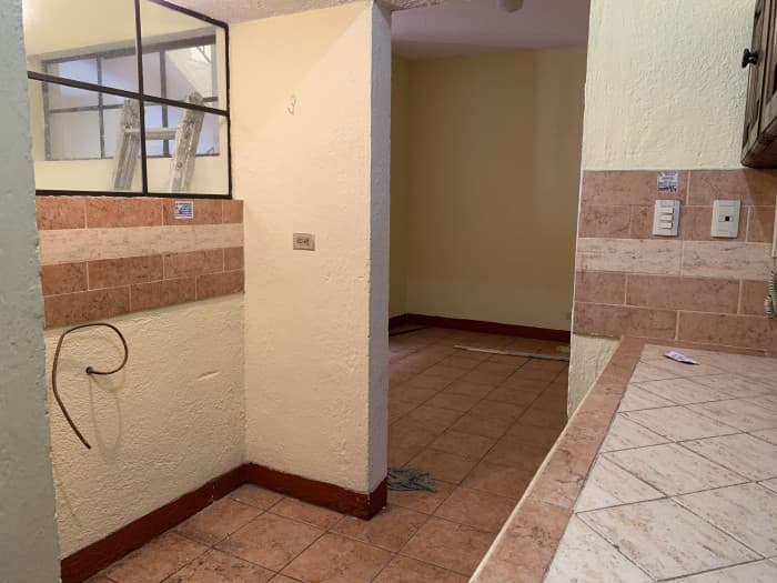 Townhouse en renta casa en Real Jocotenango — foto 4