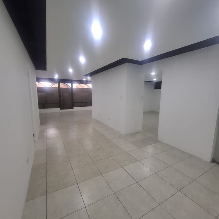 Oficina en Renta en Zona 10 Guatemala | Espacio Comercial — foto 1