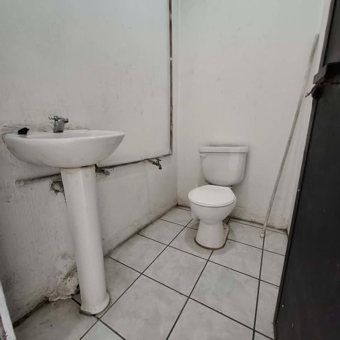 Local Comercial en Renta en Balcones de San Cristóbal — foto 6