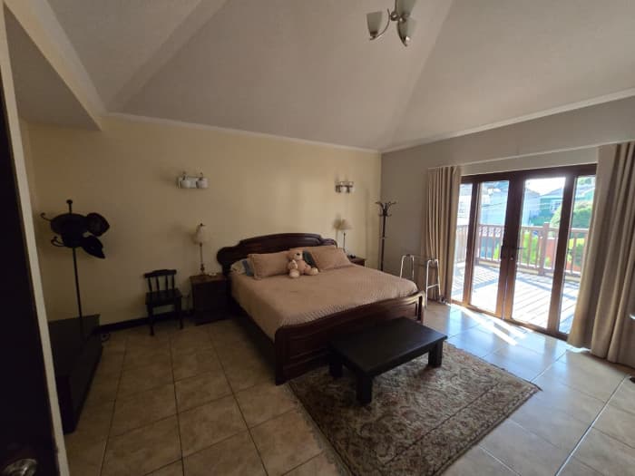 CASA EN VENTA EN LOMA VERDE - FRAIJANES — foto 12