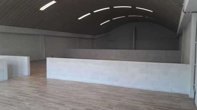 Vendo ofibodega en zona 1 de Mixco