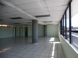 OFICINA EN RENTA EN ZONA 9/MUNDO INMOBILIARIO