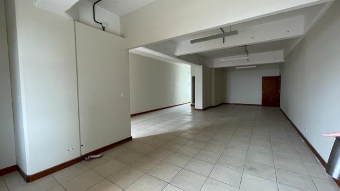 OFICINA EN RENTA, AREA COMERCIAL NARANJO, MIXCO — foto 3