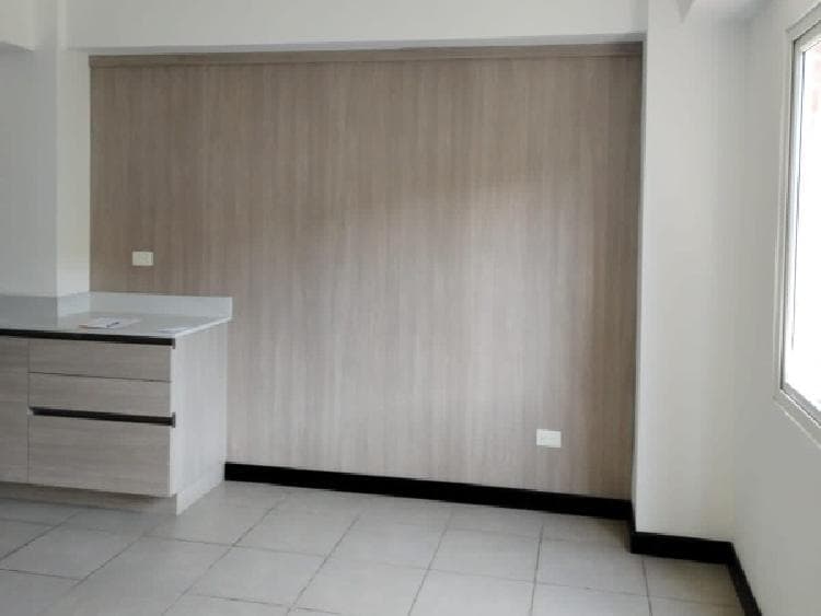 APARTAMENTO EN RENTA EN ZONA 16 — foto 5