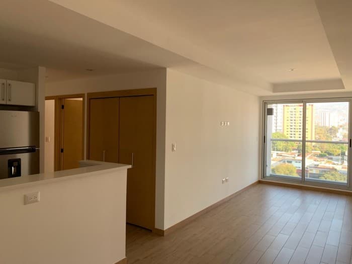 ZONA 10. RENTO APARTAMENTO EN CITY HAUSE — foto 2