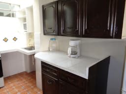 APARTAMENTO AMOBLADO EN RENTA ZONA 9/MUNDO INMOBILIARIO