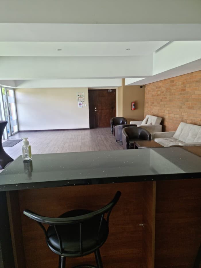 Vendo apartamento en zona 10 — foto 6