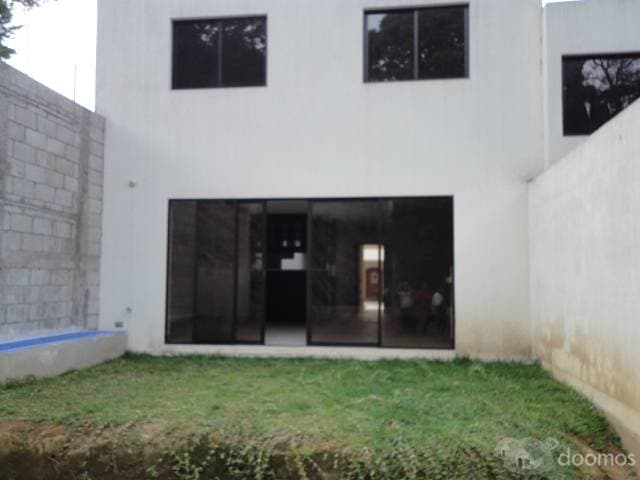 AMPLIA CASA DE 3 NIVELES COMPLETISIMA — foto 5