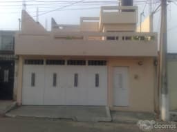 vendo casa en mixco planes de minerva zona 11 3niveles 5 abitaciones 4 baños recibo vehiculos y casa en el negocio 44518326