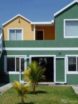 ALQUILO CASA A ORILLA DE LA PLAYA EN CARRETERA A MONTERRICO
