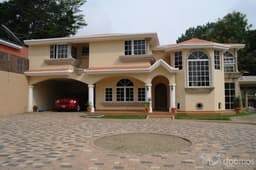 Bellísima casa Km 21.5 Carretera a Fraijanes
