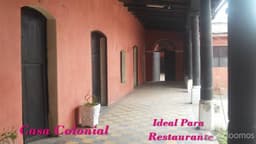 SE VENDE CASA COLONIAL A DOS CUADRAS DEL PARQUE CENTRAL, QUETZALTENANGO