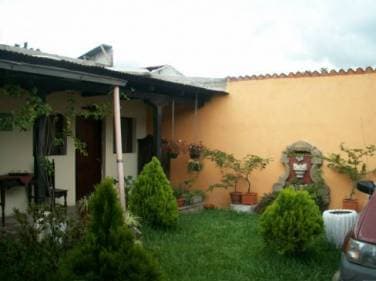CITYMAX ANTIGUA VENDE CASA DE 6 HABITACIONES EN CASCO URBANO!  IDEAL PARA NEGOCIO