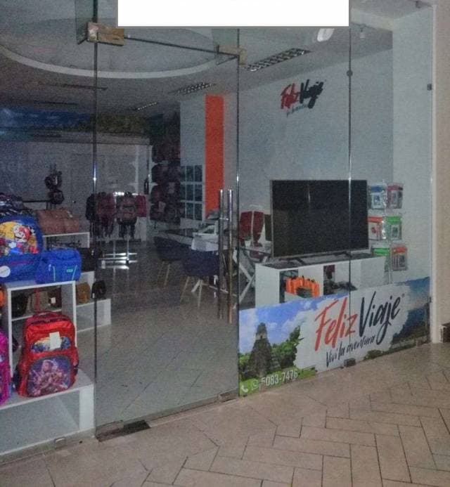 Locan 2o nivel Centro Comercial en zona 10 — foto 4