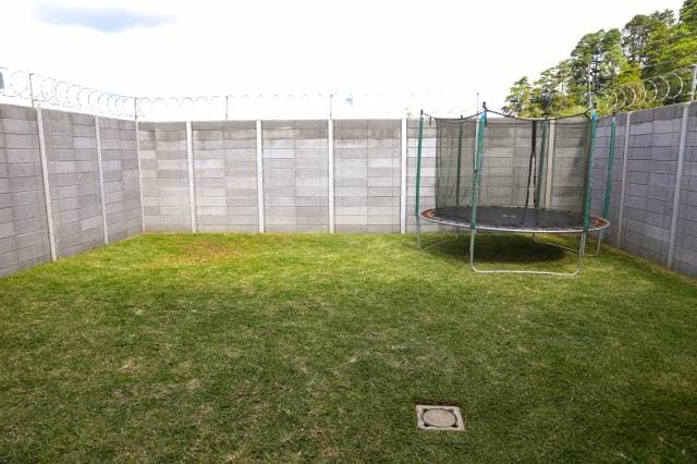 HERMOSA CASA 2 NIVELES EN ZONA 16 — foto 6