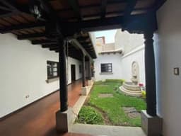 CityMax Antigua renta casa en residencial de Jocotenango