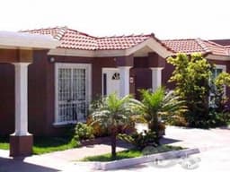 Vendo casa en las victorias palin escuintla.