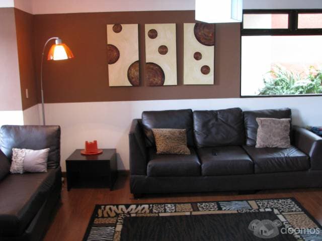 POR VIAJE VENDO HERMOSA CASA — foto 3