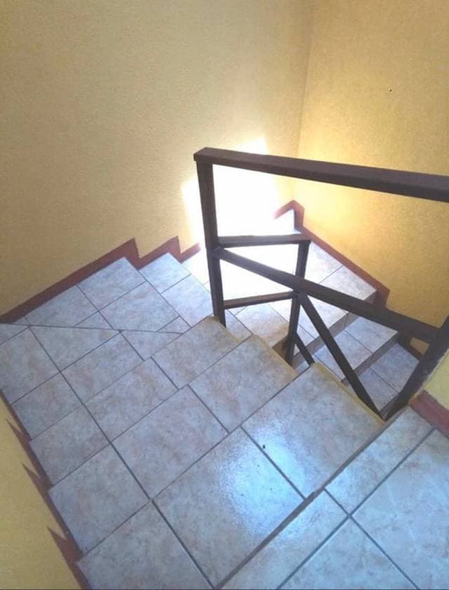 CITYMAX ANTIGUA RENTA CASA EN LA MESETA! — foto 2