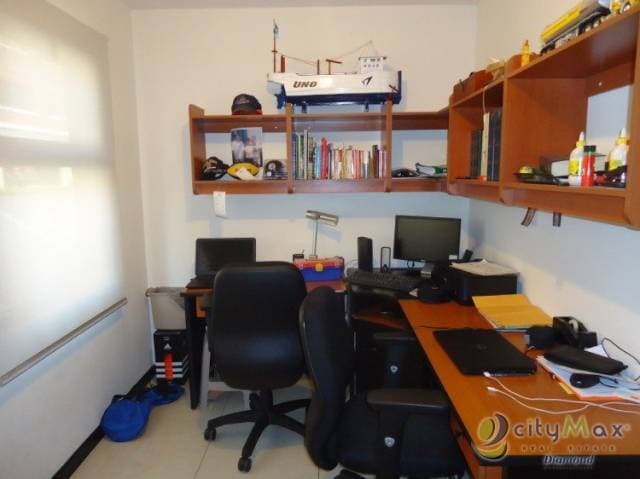 Venta Casa en Exclusivo Sector EL NARANJO — foto 7