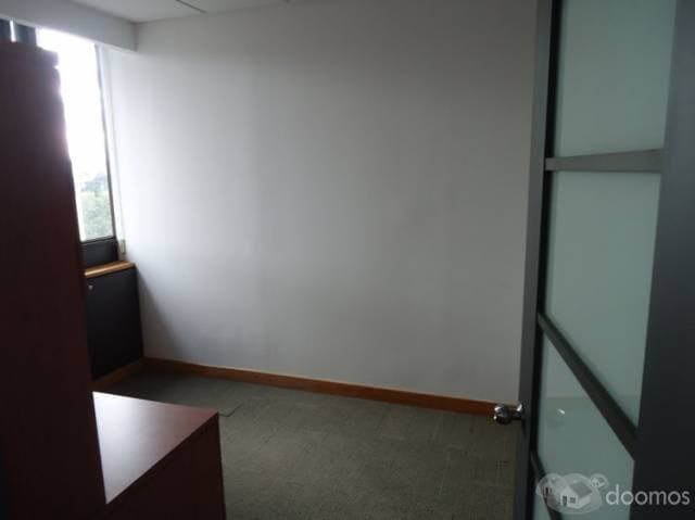 OFICINA EN RENTA EN ZONA 10 EDIFICIO CORPORATIVO DIAGONAL 6 — foto 3