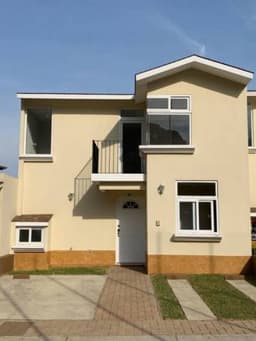 CityMax Antigua renta casa nueva en residencial de Santiago Sacatepéquez