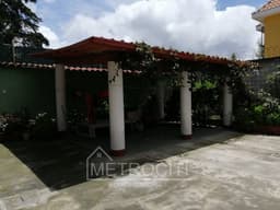 Amplia casa en venta en San Lucas, Sacatepéquez