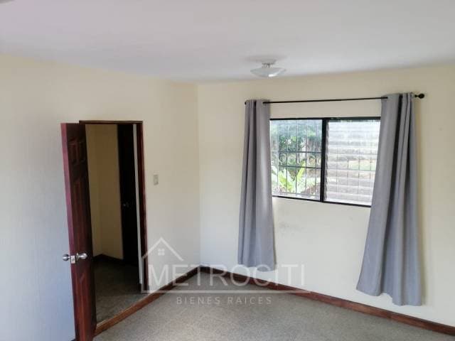 Amplia casa en renta en Z15 — foto 7