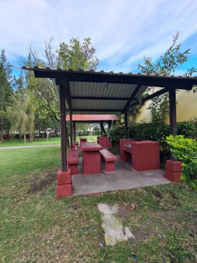 Venta de terreno de condominio, San Miguel Dueñas — foto 10