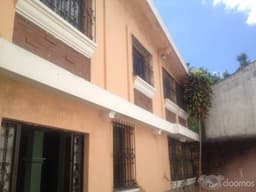 Casa en zona 15
