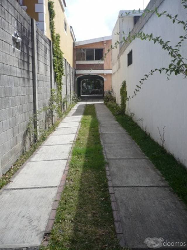Casa en zona 15 — foto 3