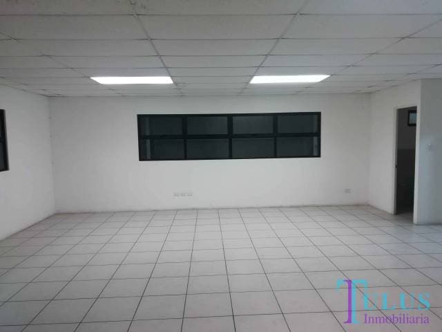 Ofibodega en renta en zona 17 en Condominio — foto 4