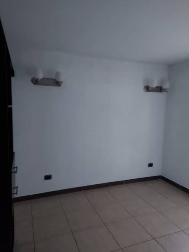 Venta Apartamento zona 11 — foto 5
