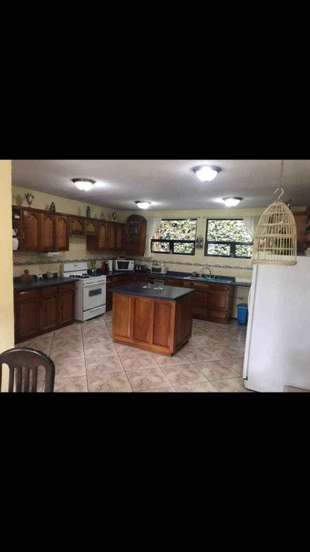Hermosa casa en venta en El Encinal???? — foto 2