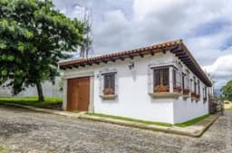 CityMax Antigua renta casa dentro de residencial en San Pedro Las Huertas