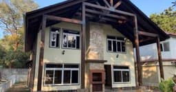 CityMax Antigua vende casa tipo cabaña en Antigua Guatemala